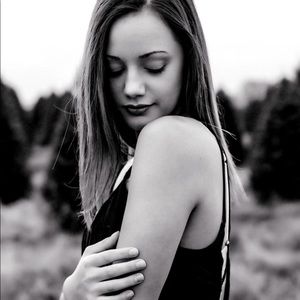 Meet your Posher, Ally